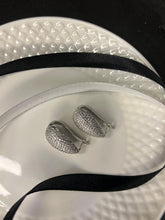Load image into Gallery viewer, Crystella Earrings
